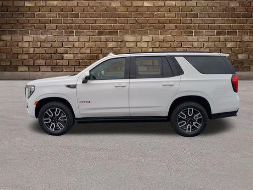 2022 GMC Yukon 4WD AT4