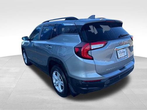 Sterling Metallic 2024 GMC Terrain SLE