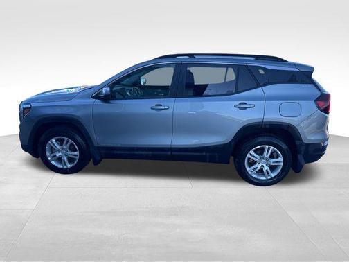 Sterling Metallic 2024 GMC Terrain SLE