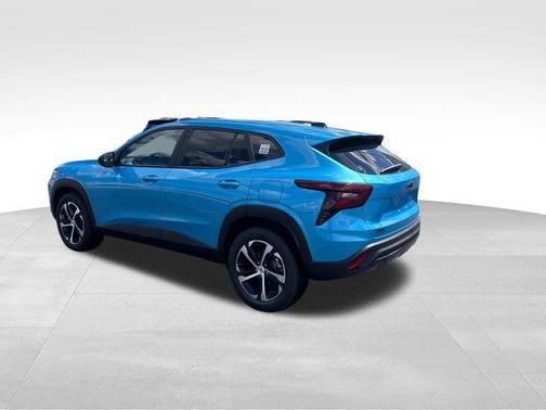 Marina Blue Metallic 2026 Chevrolet Trax FWD 1RS