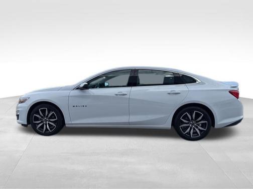 2022 Chevrolet Malibu FWD RS