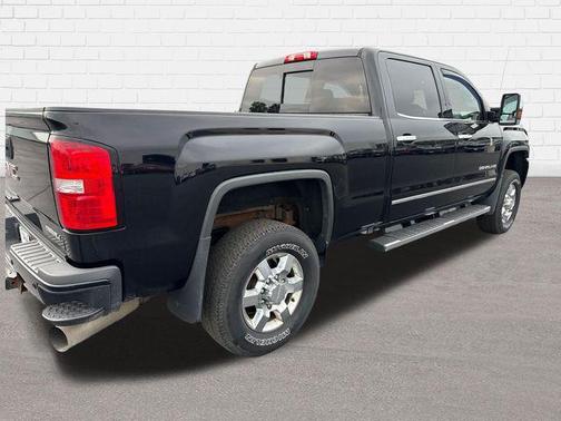 2019 GMC Sierra 3500 Denali