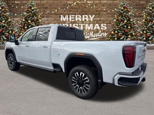 2026 GMC Sierra 3500 Denali