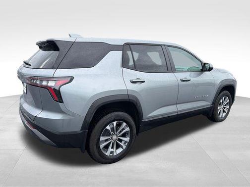Sterling Gray Metallic 2027 Chevrolet Equinox 1LT