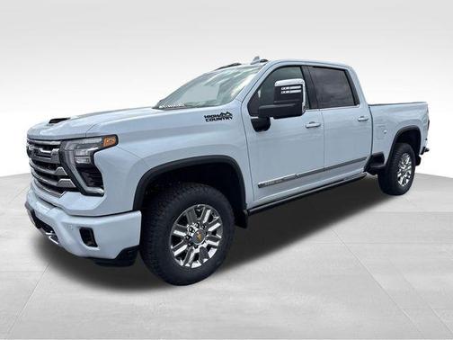 Polar White Tricoat 2026 Chevrolet Silverado 3500 High Country