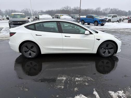 2023 Tesla Model 3 Standard Range