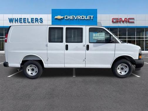 2025 Chevrolet Express 2500 RWD 2500 Regular Wheelbase WT