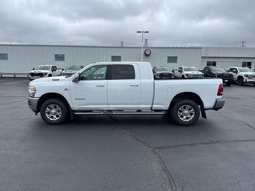 2024 RAM 2500 Laramie Crew Cab 4x4 6'4' Box