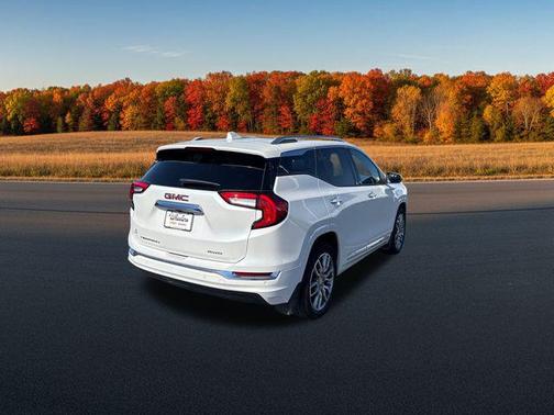 2024 GMC Terrain Denali