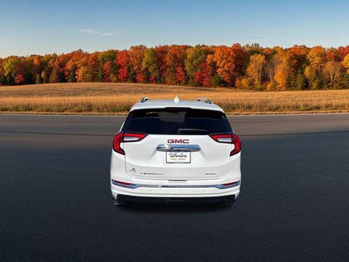 2024 GMC Terrain Denali
