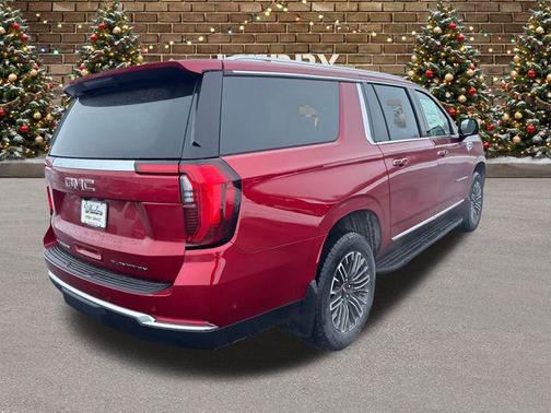 2026 GMC Yukon XL 4WD Elevation