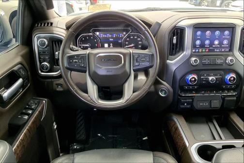 White Frost Tricoat 2022 GMC Sierra 1500 Denali