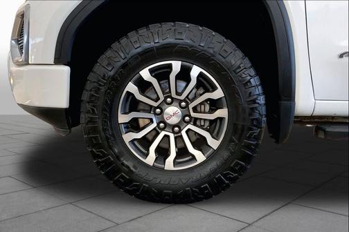 Summit White 2020 GMC Sierra 1500 AT4
