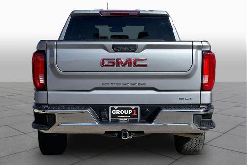 Sterling Metallic 2023 GMC Sierra 1500 SLT