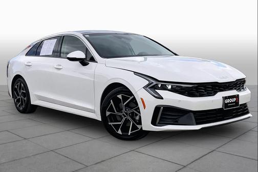 Snow White Pearl 2025 Kia K5 EX