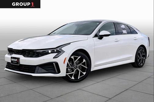 Snow White Pearl 2025 Kia K5 EX