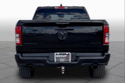 Diamond Black Crystal Pearlcoat 2019 RAM 1500 Big Horn