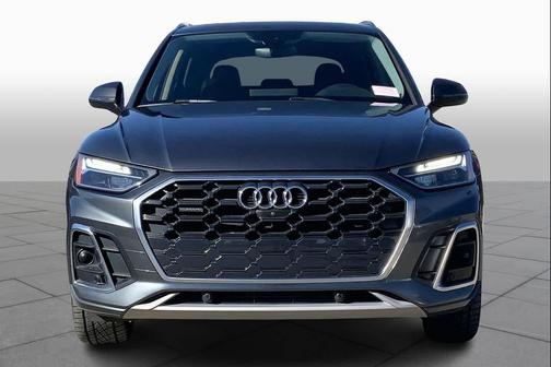 2022 Audi Q5 45 S line Premium Plus
