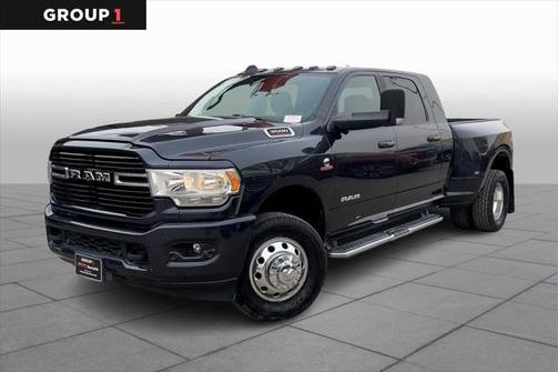 2020 RAM 3500 Lone Star Mega Cab 4x4 6'4' Box