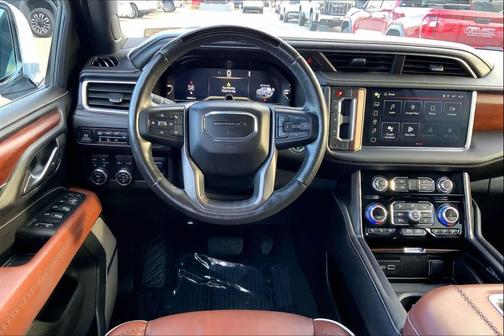 2023 GMC Yukon XL Denali Ultimate