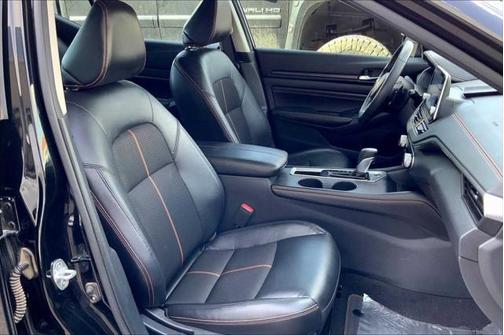 2022 Nissan Altima SR FWD