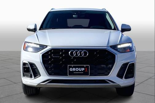 2023 Audi Q5 45 S line Premium