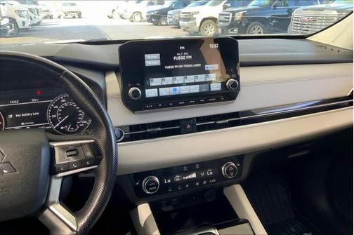 2022 Mitsubishi Outlander SEL Special Edition 2WD