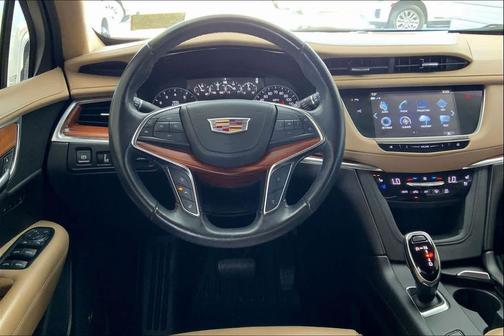2019 Cadillac XT5 Platinum