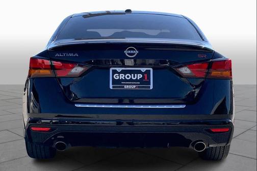 2023 Nissan Altima SR FWD
