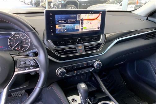 2023 Nissan Altima SR FWD