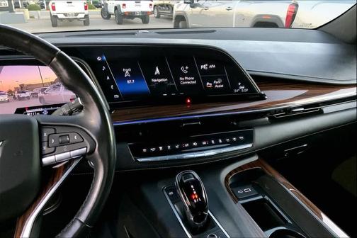 2022 Cadillac Escalade ESV Premium Luxury