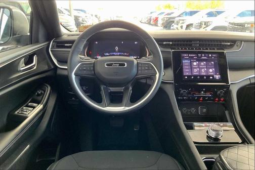 2024 Jeep Grand Cherokee L Laredo