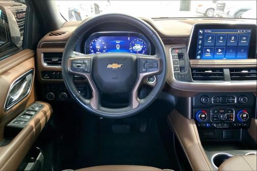 Iridescent Pearl Tricoat 2024 Chevrolet Tahoe 4WD High Country
