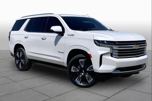 Iridescent Pearl Tricoat 2024 Chevrolet Tahoe 4WD High Country