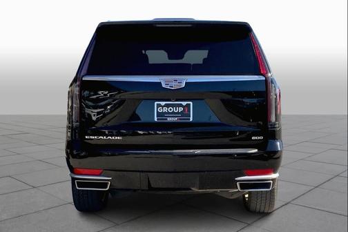 2022 Cadillac Escalade Luxury