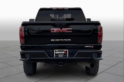 2024 GMC Sierra 2500 AT4