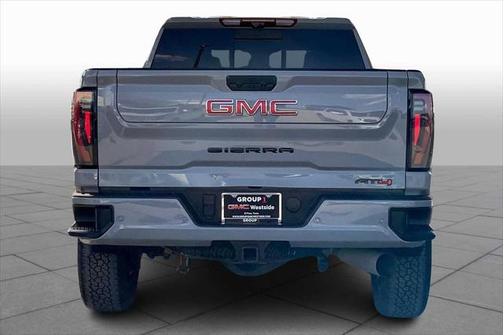 2024 GMC Sierra 2500 AT4