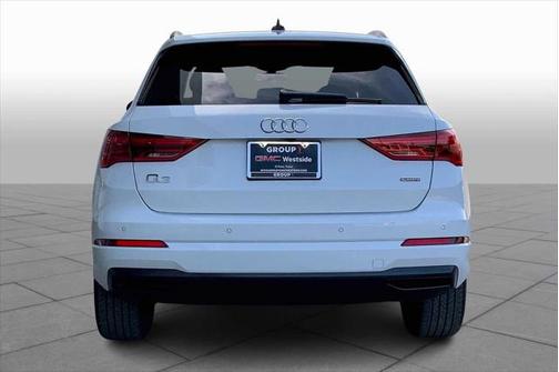 2024 Audi Q3 Premium 40 TFSI quattro Tiptronic
