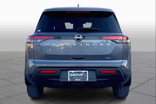 2025 Nissan Pathfinder S 4WD