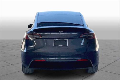 2024 Tesla Model Y RWD