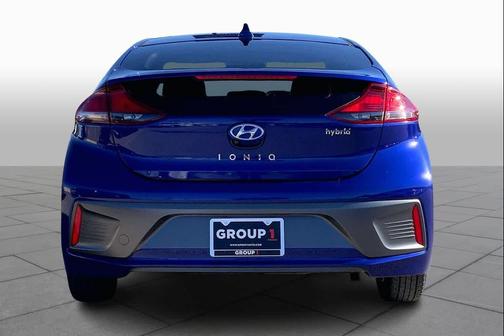 2020 Hyundai IONIQ Hybrid SE