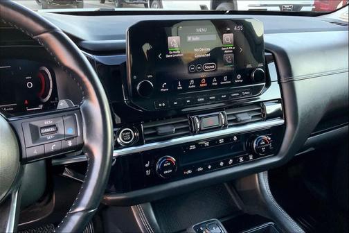 2023 Nissan Pathfinder Platinum FWD