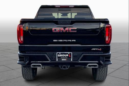 2022 GMC Sierra 1500 AT4