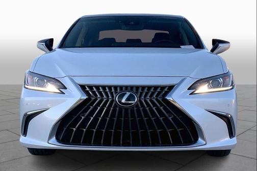 2022 Lexus ES 350 Base