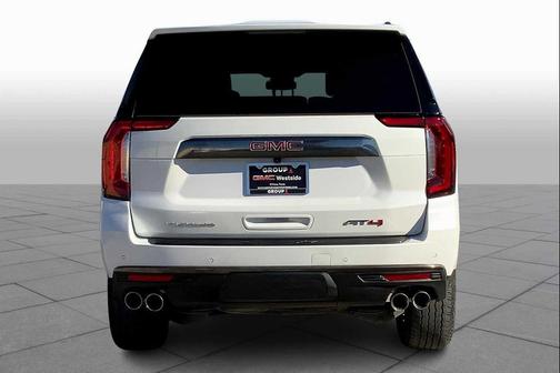 2023 GMC Yukon 4WD AT4