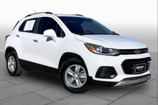 Summit White 2018 Chevrolet Trax LT
