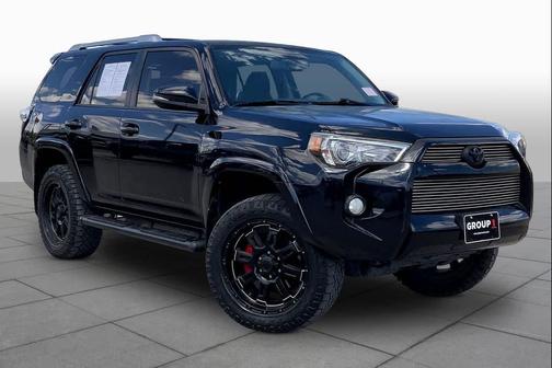 Midnight Black Metallic 2017 Toyota 4Runner SR5