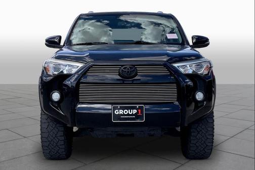 Midnight Black Metallic 2017 Toyota 4Runner SR5