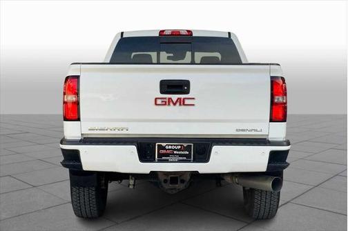 2016 GMC Sierra 2500 Denali