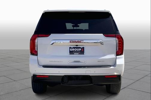 2022 GMC Yukon XL SLT